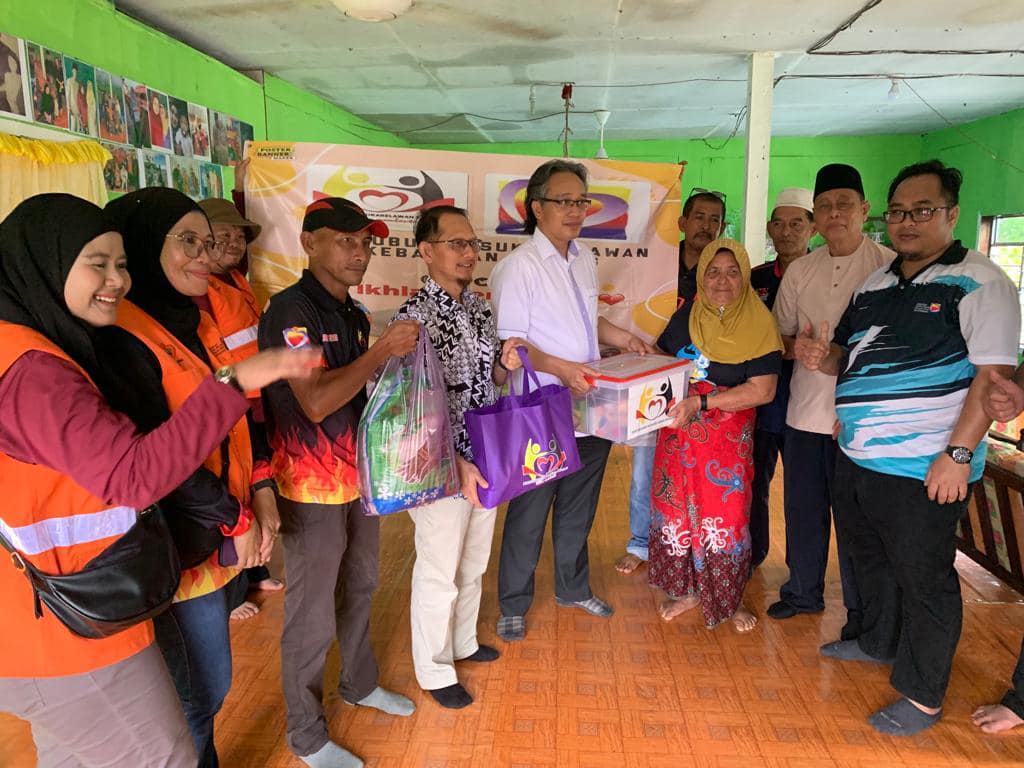 PENYERAHAN PERALATAN GERAN WELLBEST BETONG 2023